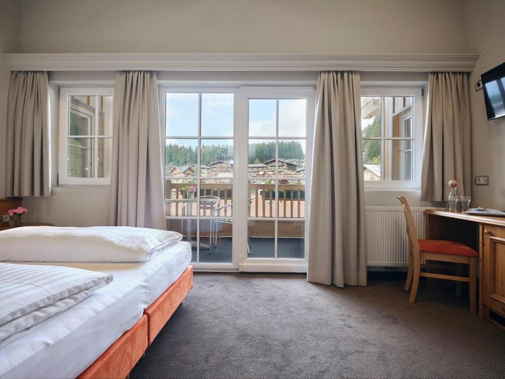 Hotel Garni Pinzgau, Fabian Huettl Neukirchen am Grossvenediger Luaran gambar